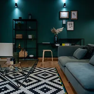  Apartment Green Corner