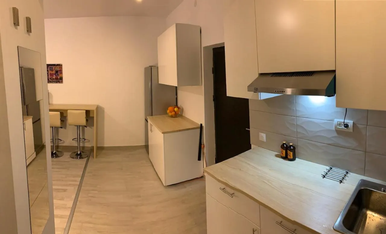 Ray Luxury Apartment Close To Presidential Palace Bucharest